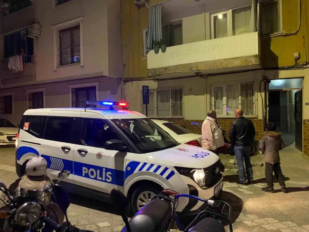 Manisa Da Kocasi Tarafindan Tufekle Vurulan K 19139272 Amp - Yazar Kadın