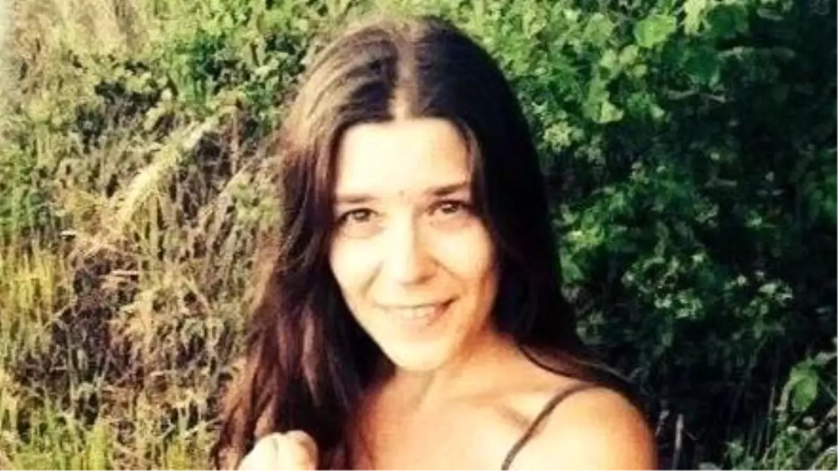 Rus Kadin Neden Iki Cocuguyla Aylarca Hindist 19172469 Amp - Yazar Kadın