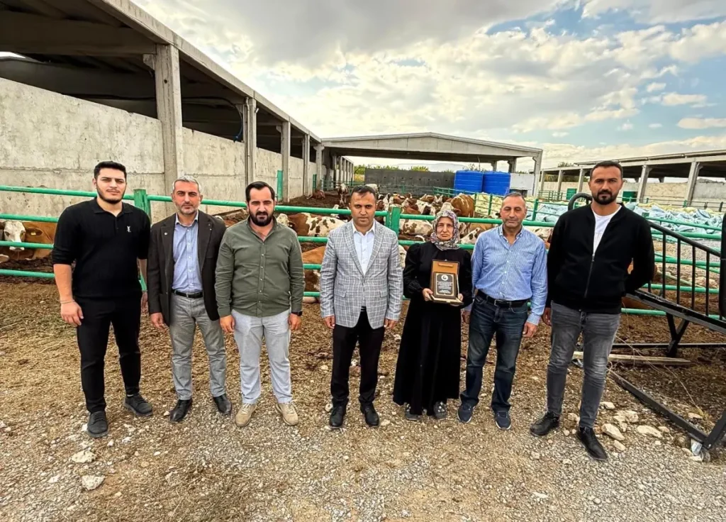 Tobb Malatya Genc Girisimciler Kurulu Tarafin 19180517 Amp - Yazar Kadın