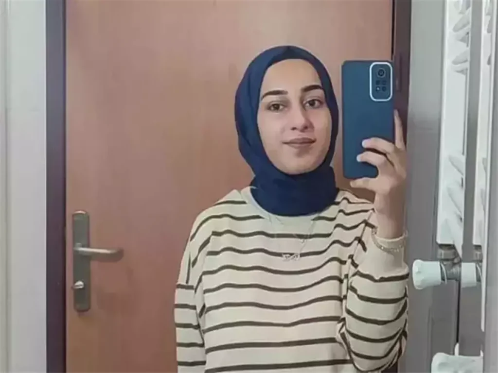 Universiteli Rojin Kabais Dosyasinda Yeni Rap 19138849 Amp - Yazar Kadın