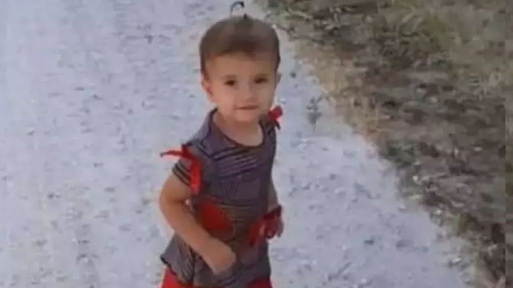 2 Yaşındaki Kız Babasının Traktörünün Altında Hayatını Kaybetti - Yazar Kadın