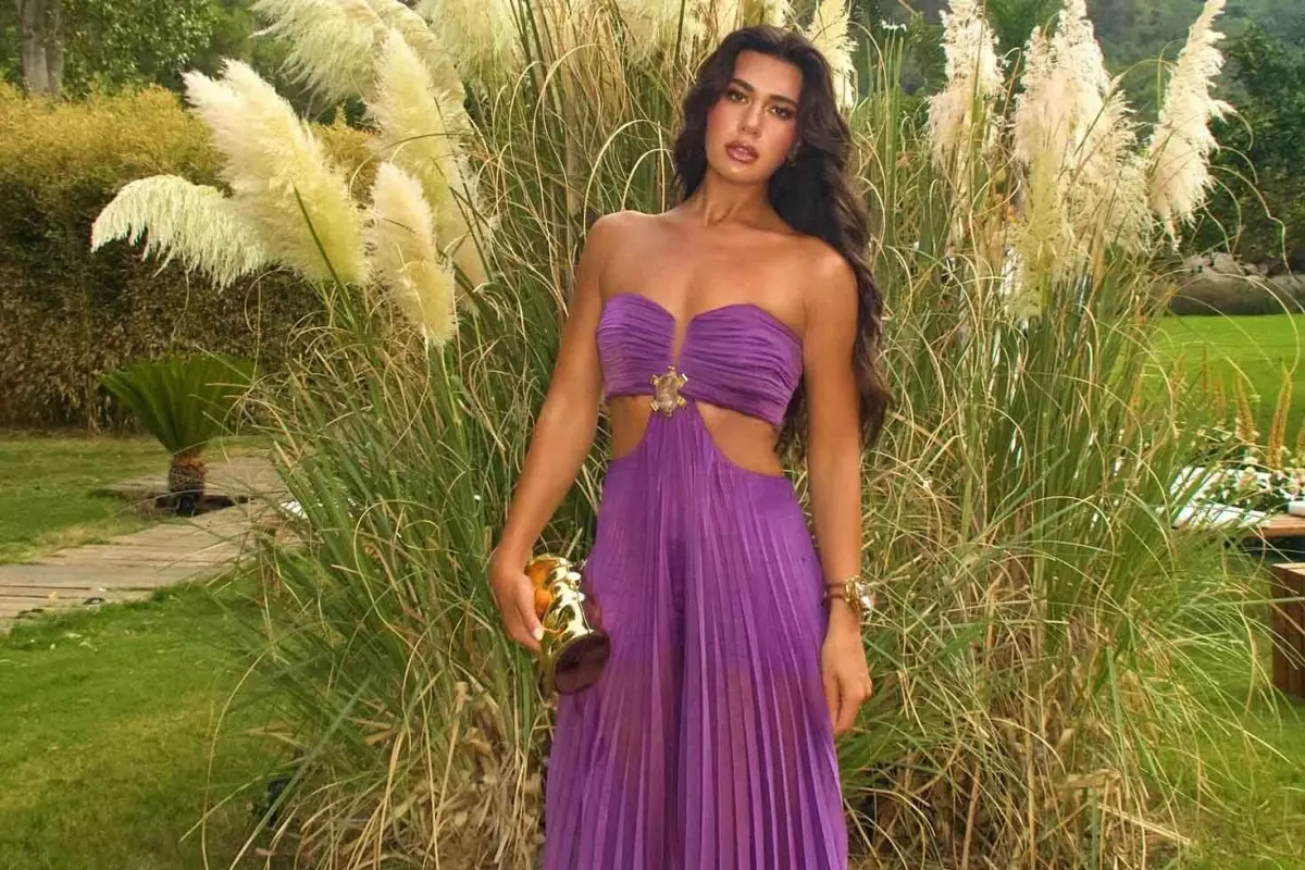 20 Gundur Hastanedeydi Sibil Cetinkaya 19227492 4042 Amp - Yazar Kadın