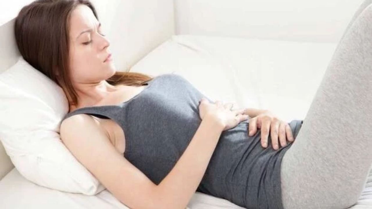 Adet Döneminde Yaşanan Fiziksel Ve Duygusal Değişiklikler - Yazar Kadın