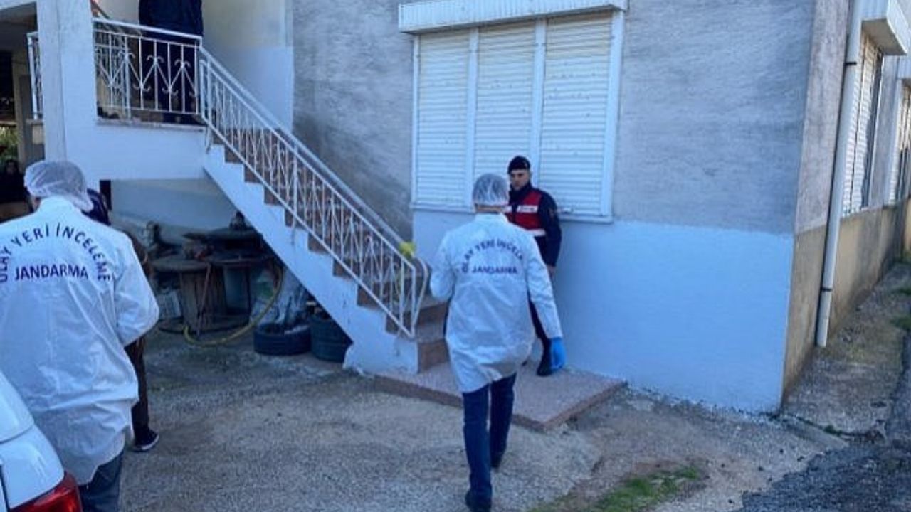 Antalya'da Klima Nedeniyle Çıkan Yangında Genç Kadın Yaralandı - Yazar Kadın