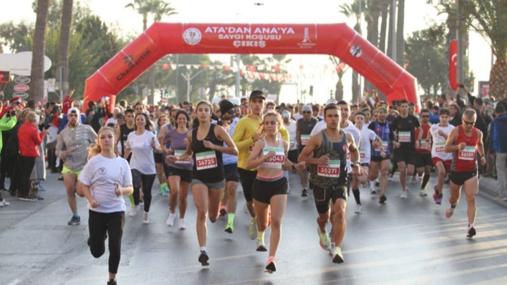 Ata’ya Saygı Yol Koşusu’na Rekor Katılım - Yazar Kadın