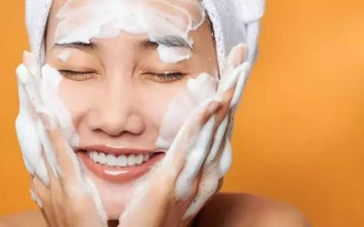 Cilt Güzelliğinin Sırları: Işıldayan Bir Cilt İçin Altın Kurallar