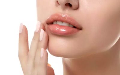 Dudaklar İçin Doğal Dolgunlaştırıcı: Tek Damlasıyla Mucize