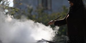 Düzce’de Kadın Girişimci Devlet Desteğiyle Yılda 1 Ton Şeker Kamışı Pekmezi Üretiyor