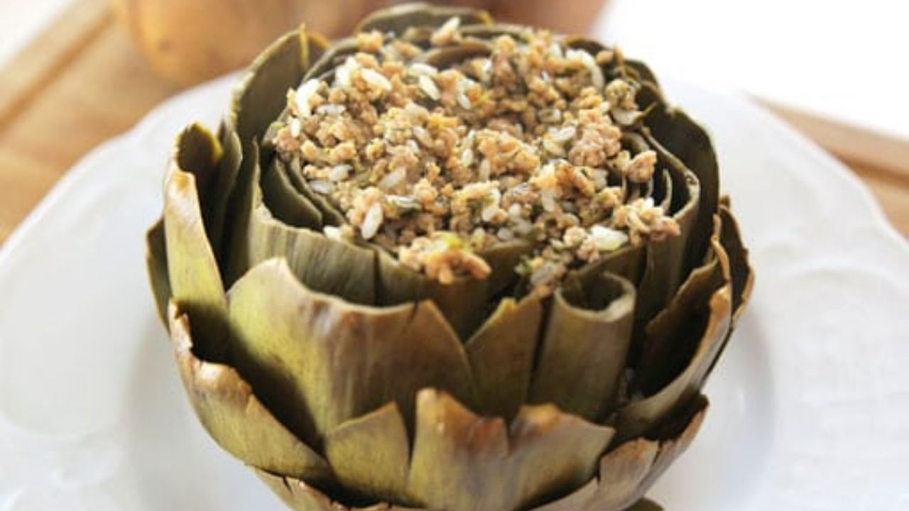 Enginar Dolması - Yazar Kadın