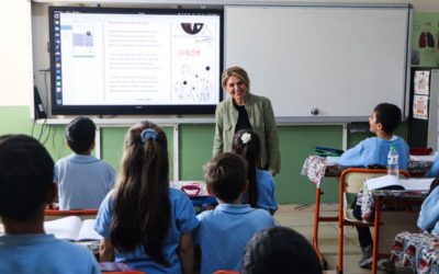 Kader Efil: Engelleri Aşan Bir Öğretmenin Hikayesi