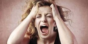 Kadın Sağlığında Görünmeyen Tehlike: Menopoz Tedavisinde Erişim Krizi