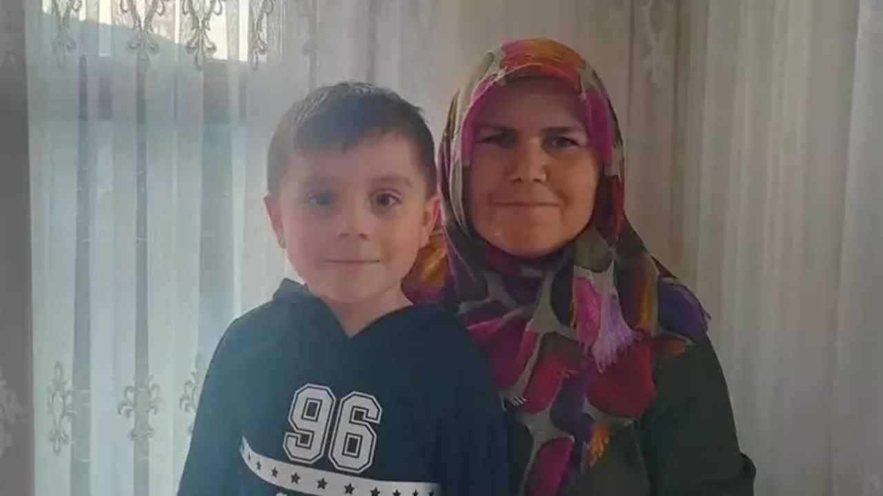 Kastamonu'da Kaybolan Anne Ve Oğlu Aranıyor - Yazar Kadın