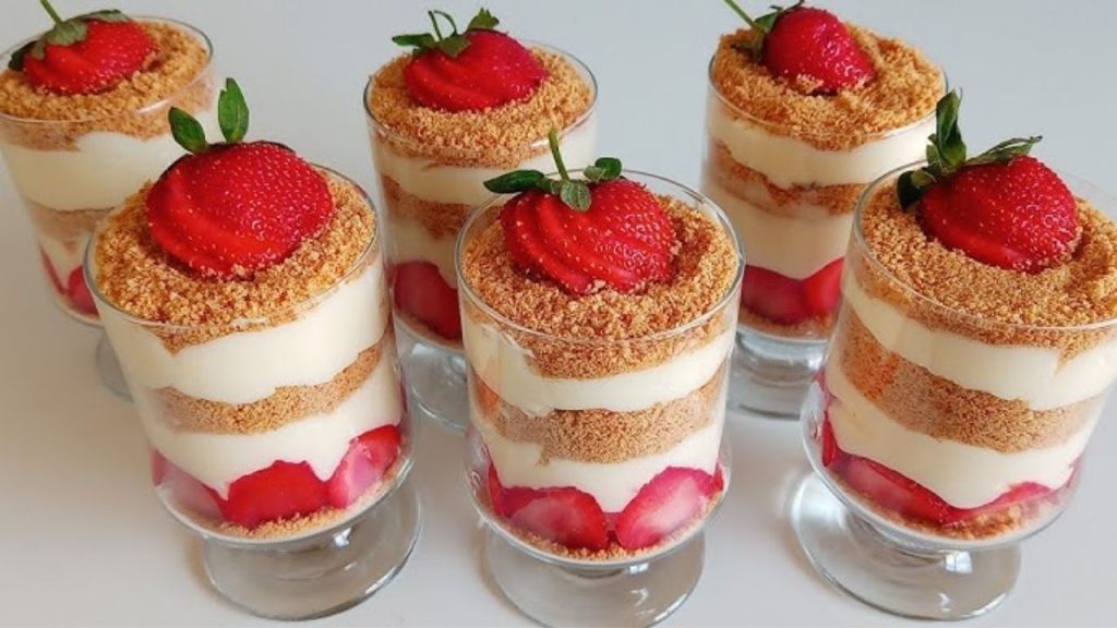 Magnolia Tarifi Hafif Ve Pratik Ev Tatlısı - Yazar Kadın