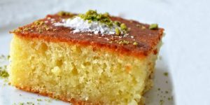 Revani Tarifi: Evde Şerbetli Tatlıların Klasik Lezzeti