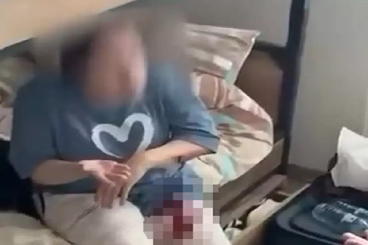 Avcilar Da Kiz Ogrenci Yurdunda Bicakli Kavga 1 19207529 3616 Amp - Yazar Kadın