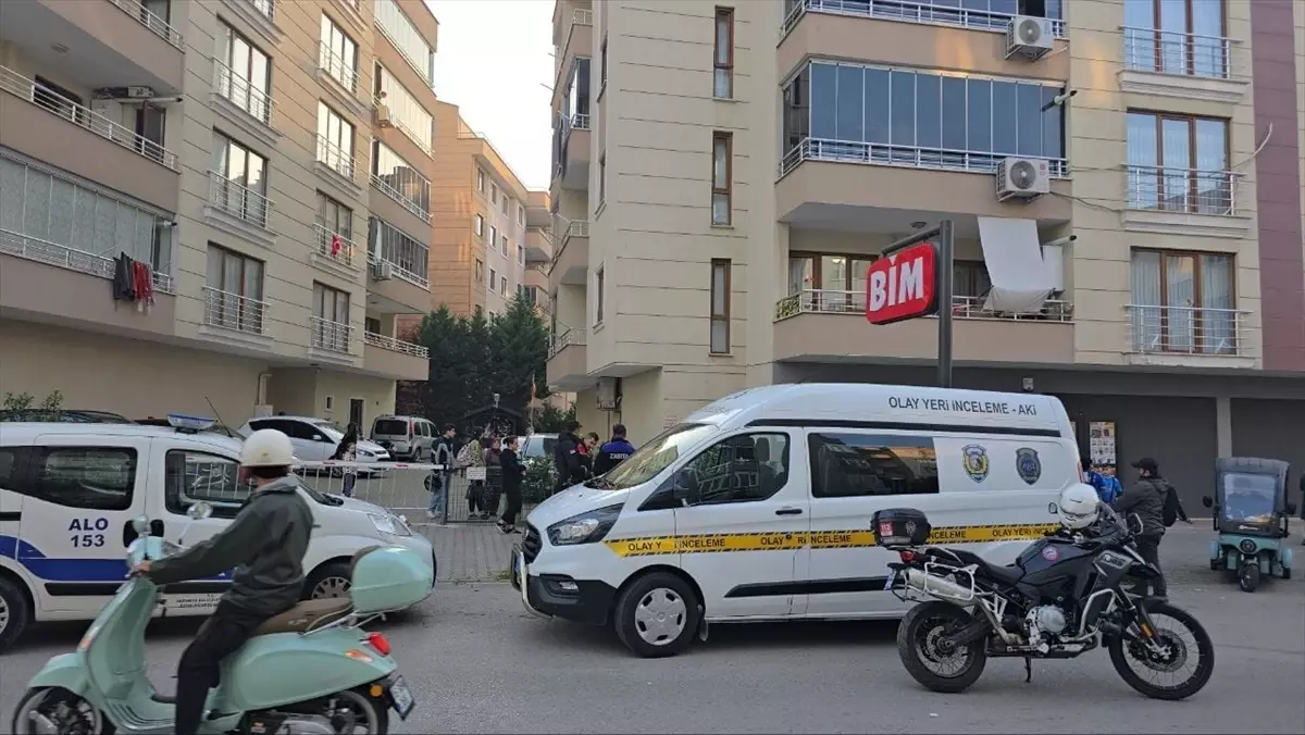 Bursa Da Eski Esi Tarafindan Bicakla Agir 19220044 Amp - Yazar Kadın