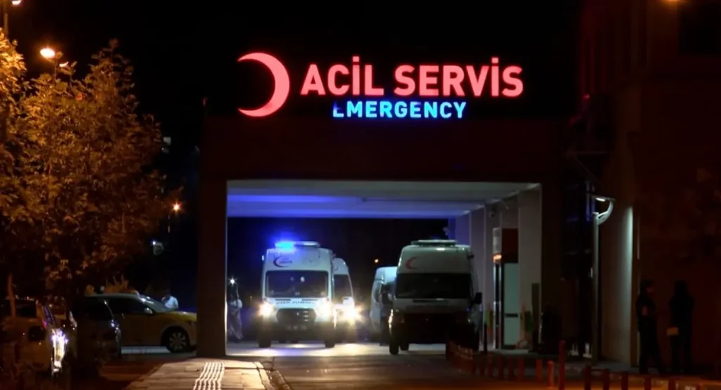 Diyarbakir Da Kiz Isteme Kavgasinda Eve Silah 19248098 Amp - Yazar Kadın