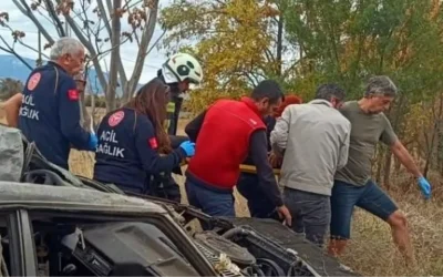Denizli’de Kadın Sürücü Kaza Yaptı, Yaralandı