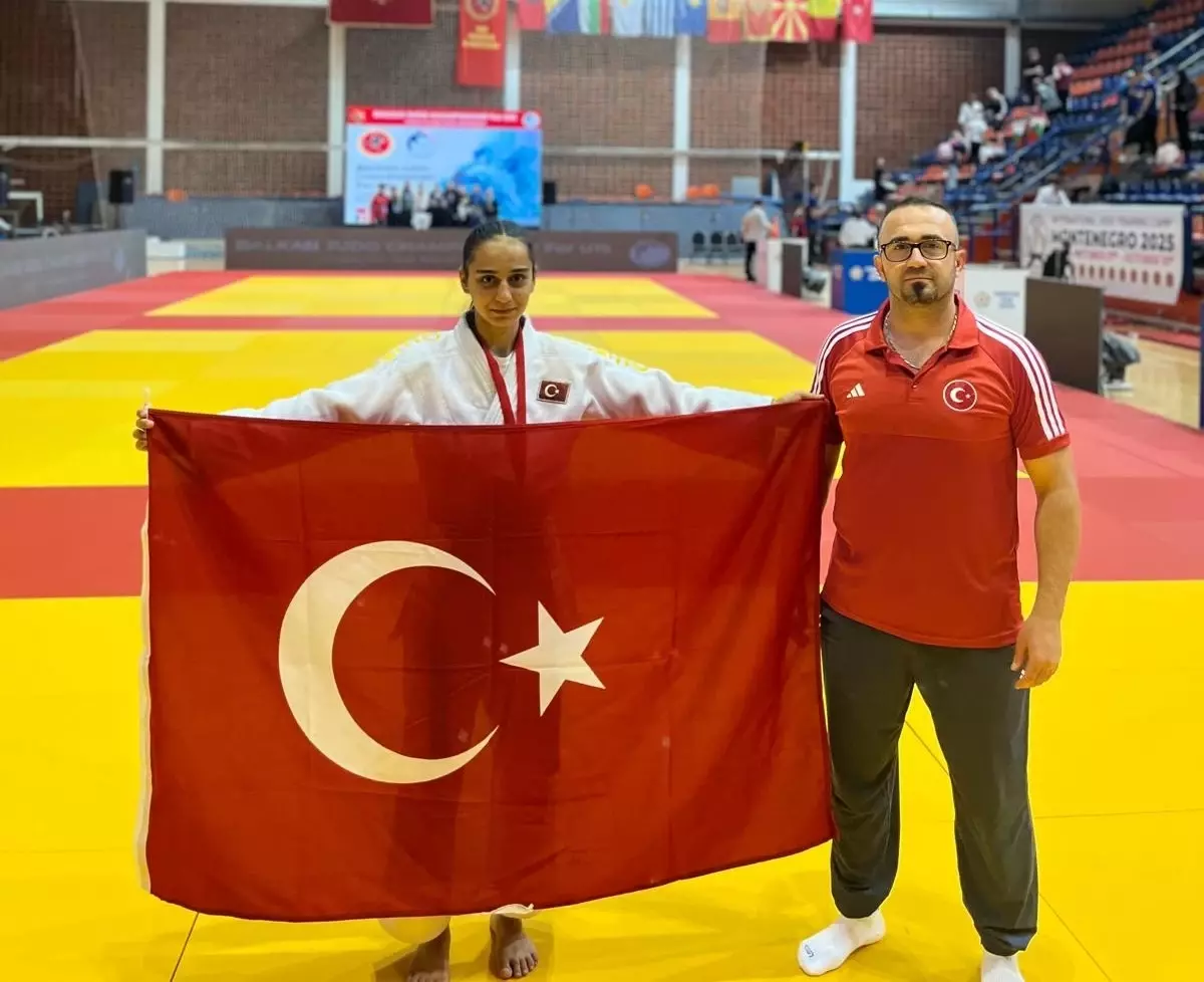 Judo Yapamazsin Dediler Balkan Sampiyonasi Nd 19255819 Amp - Yazar Kadın