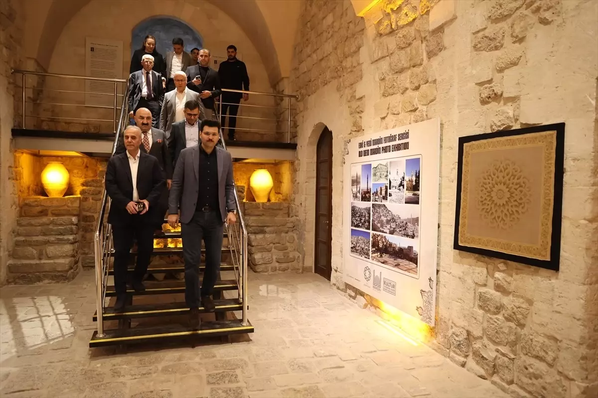 Mardin De Ozel Esarp Koleksiyonu Sergisi Acil 19209722 Amp - Yazar Kadın