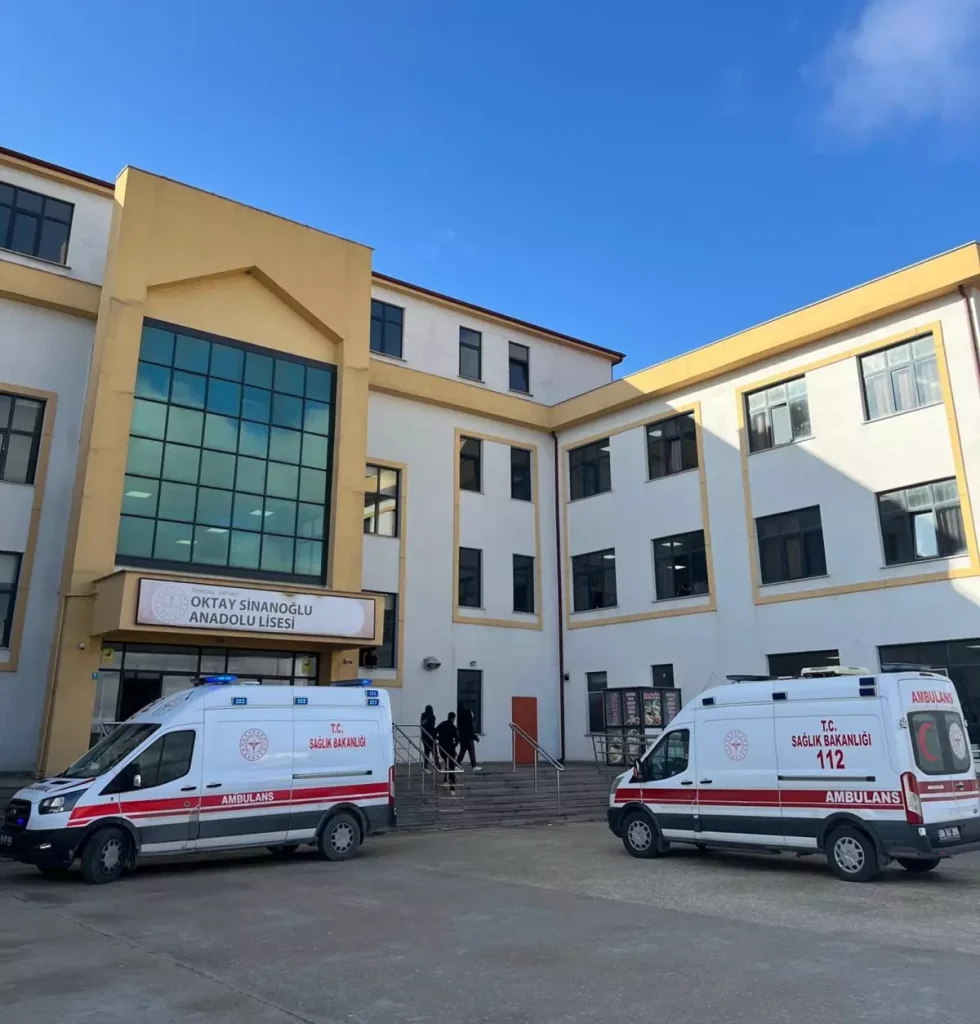 Ogretmenler Gunu Nde Evden Getirilen Yemekler 19286563 Amp - Yazar Kadın