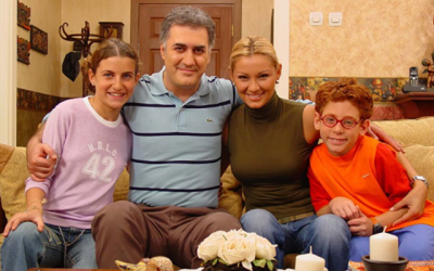 Pınar Altuğ, takipçileriyle gençlik yıllarını paylaştı!