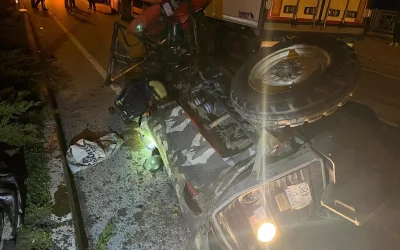 Çanakkale’de TIR ile çarpışan traktör sürücüsü ve eşi vefat etti