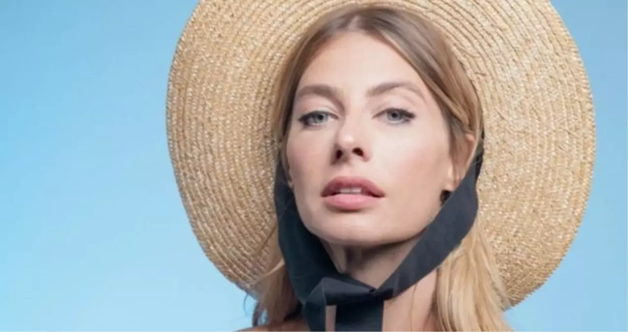 Tuba Unsal Kimdir Tuba Unsal Kac Yasinda Nereli 19272331 2039 Amp - Yazar Kadın