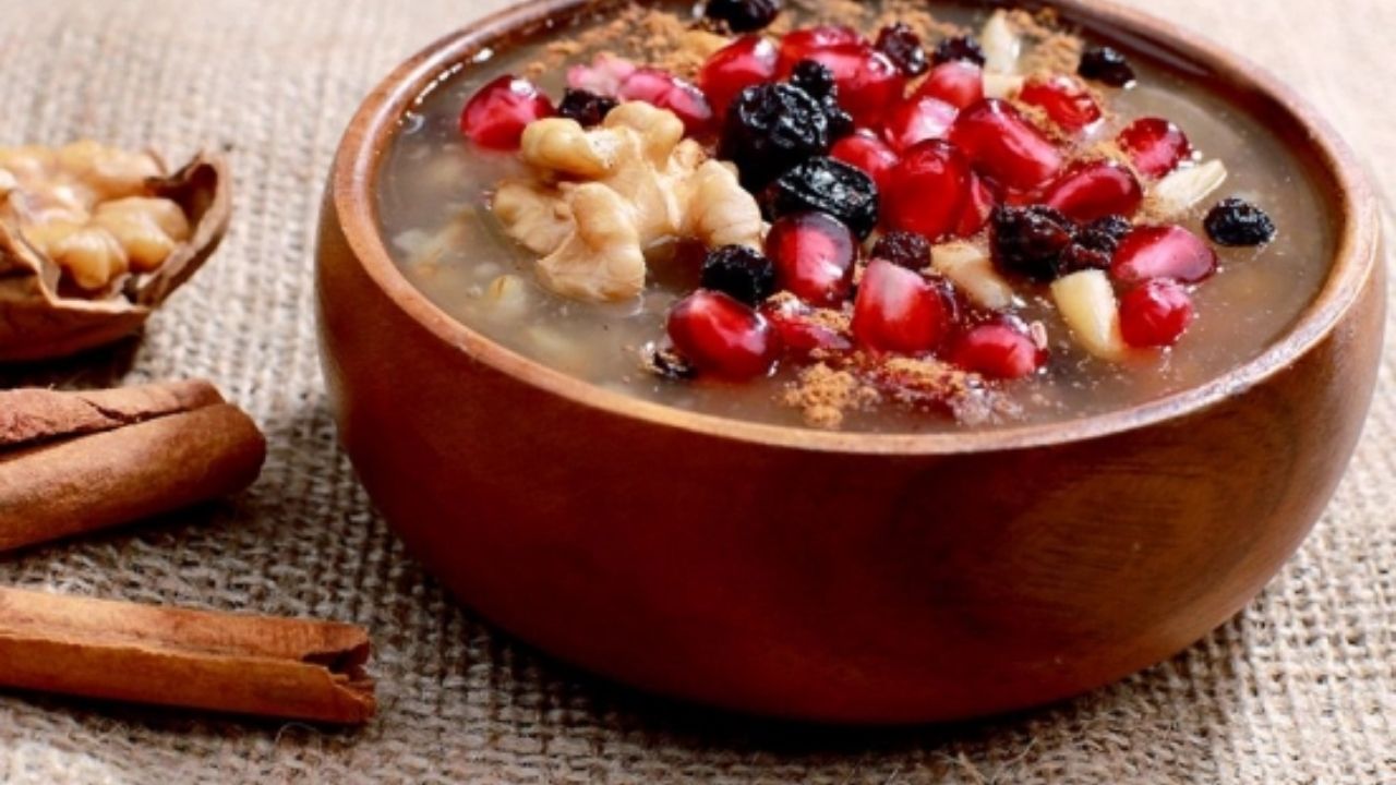 AŞure - Yazar Kadın