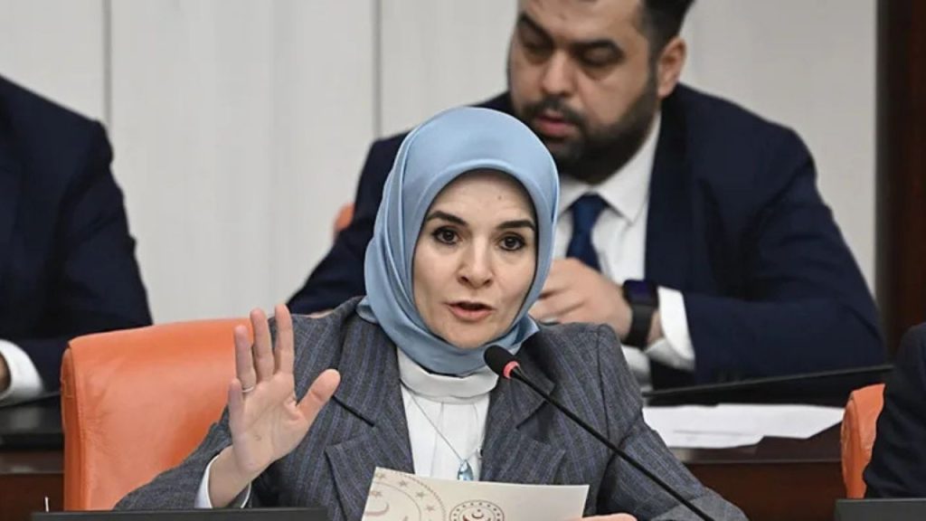 Bakan Göktaş Kadına şiddete Karşı ‘sıfır Tolerans’ Kararlılığımız Sürüyor - Yazar Kadın