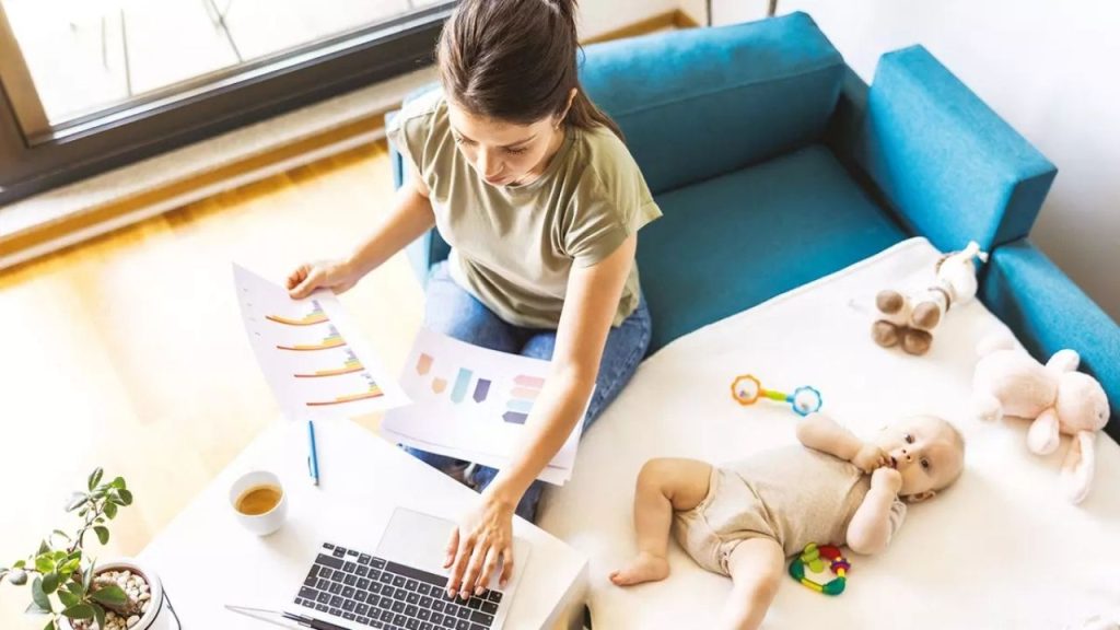 Doğum İzni Süresi Artıyor, Ayrım Kalkıyor - Yazar Kadın