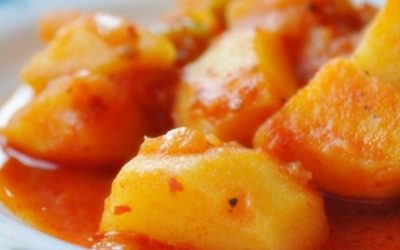 Ev Yapımı Lezzet: Sulu ve Besleyici Köfteli Patates Yemeği