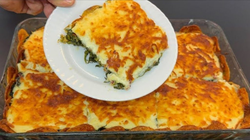 Fırında Kaşarlı Ispanak Yemeği Sağlık, Lezzet Ve Pratikliği Buluşturan Şık Bir Fırın Yemeği - Yazar Kadın