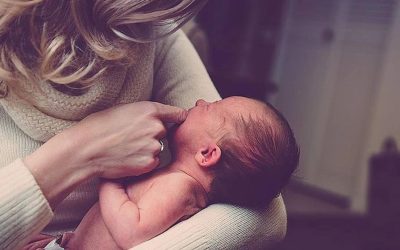 Kadın çalışanlara doğum izni 24 haftaya çıkıyor