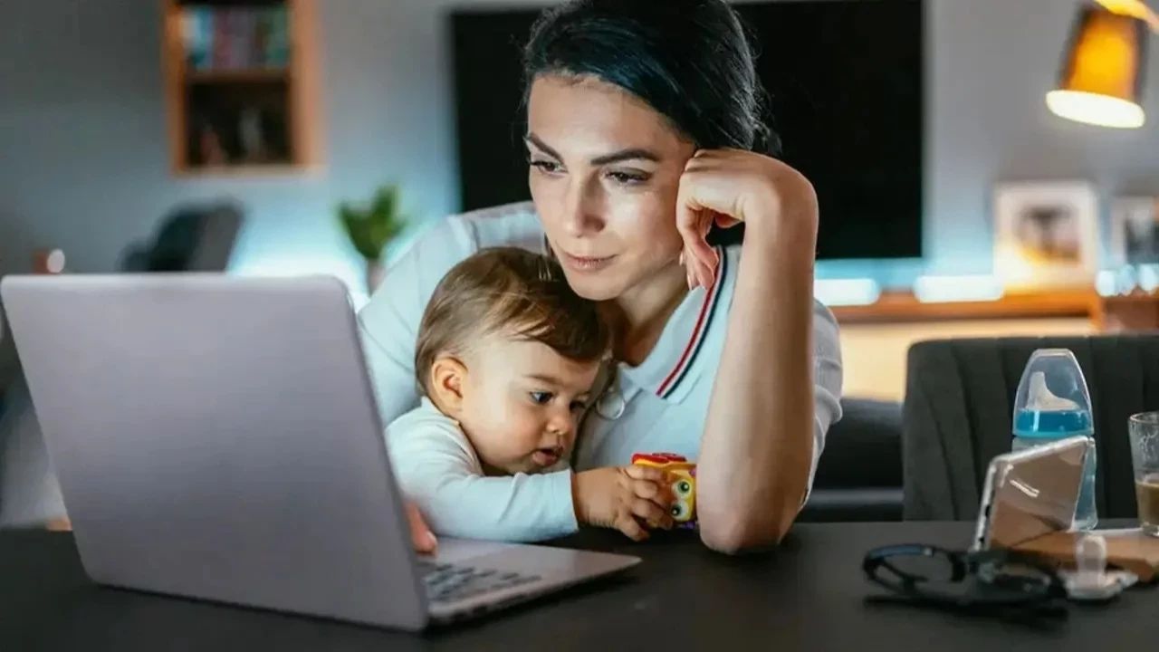 Kadınlar İçin Erken Emeklilik Şartları Doğum Borçlanması Ve Diğer Avantajlar - Yazar Kadın