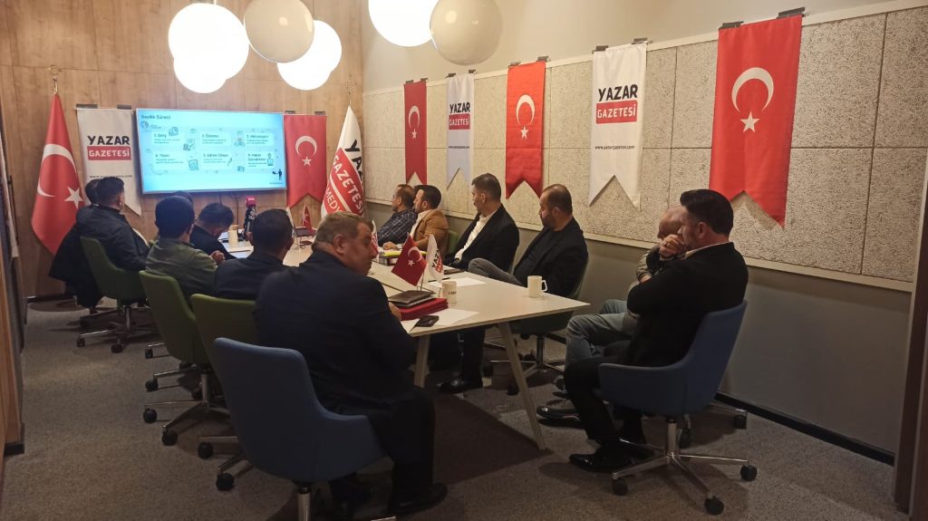 Kapak - Yazar Kadın