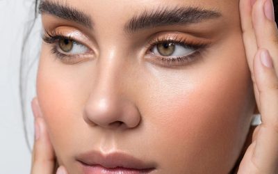 Kaşları Gürleştirmenin Sırları: Doğal ve Etkili Yöntemler