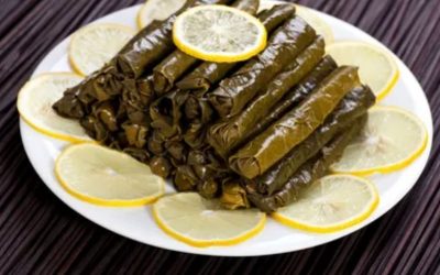 Sofraların Vazgeçilmezi Yaprak Sarma: Gelenek, Emek ve Lezzet