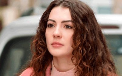 Ünlü oyuncu acı kaybını sosyal medyada duyurdu