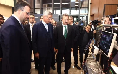 ASELSAN’dan Sağlık Bakanlığı’na ‘mobil dijital röntgen’ cihazı teslimi