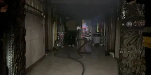 Eşini kaybettiği yangında yaralanan adam, 11 g&uuml;n sonra hayatını kaybetti.