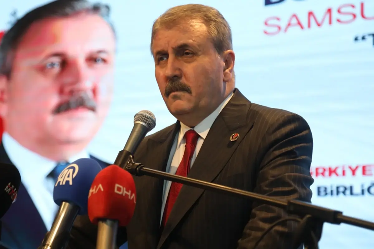 Evlenmeyenleri Ise Almayacaksin Diyen Destici 19311808 4535 Amp - Yazar Kadın