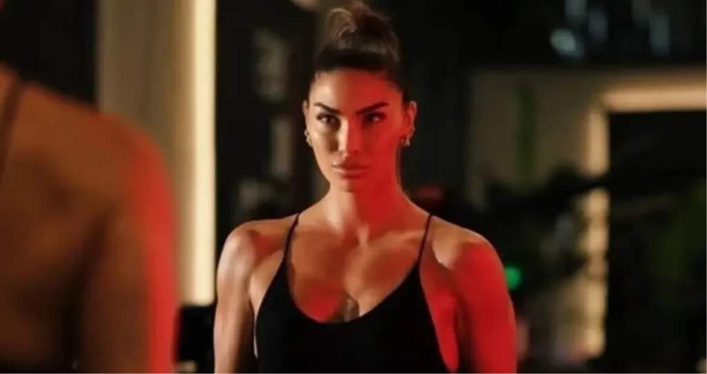 Gozde Bozkurt Kimdir Survivor 2026 Yarismacisi 19323269 8379 Amp - Yazar Kadın