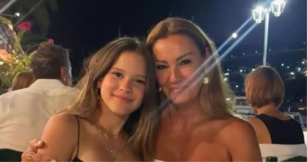 Su Atacan Kimdir Pinar Altug Un Kizi Su Atacan 19311474 2897 Amp - Yazar Kadın